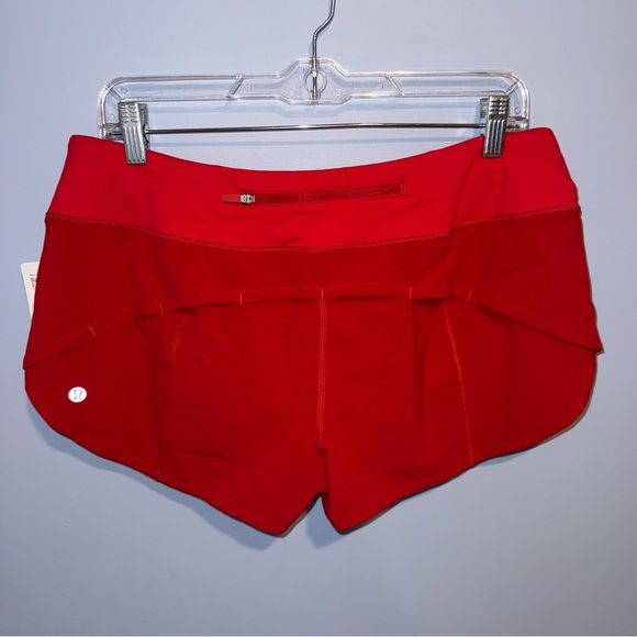 Lululemon Speed Up Low-Rise Lined Short 2.5" Red - Size 10 (NEW WITH TAG) - Picture 3 of 5
